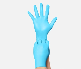 Одноразовые литые полиэтиленовые перчатки